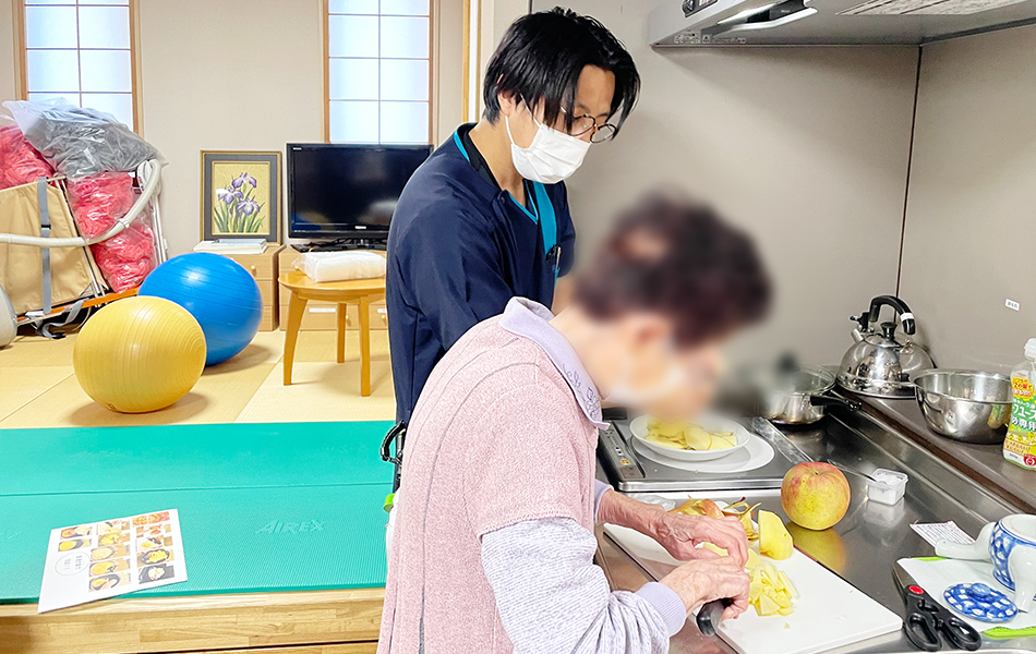 季節の音楽に合わせて調理訓練